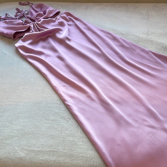 NEW REVOLVE Codie Cut Out Show me Your MuMu Dress in Lilac Medium - Picture 6 of 13